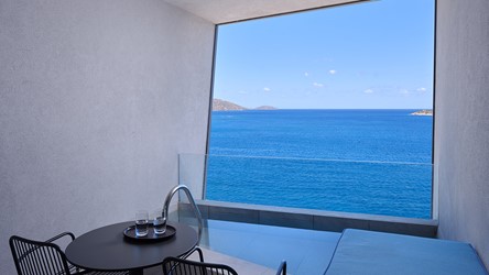15175_King Premium Sea View_Private Plunge Pool_Balcony_drz_IC_Crete_5_68683.jpg